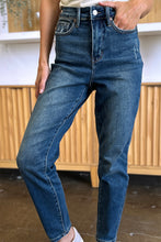 Load image into Gallery viewer, Judy Blue Full Size Tummy Control High Waist Slim Jeans
