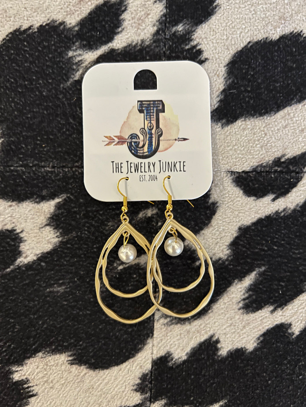 Matte Gold Dangle earrings
